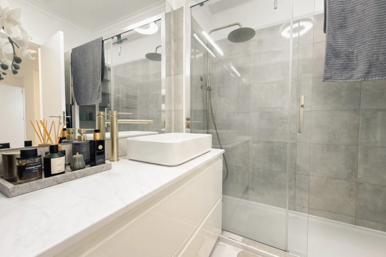 Apartamento T2 para Venda em Massamá e Monte Abraão Foto 28