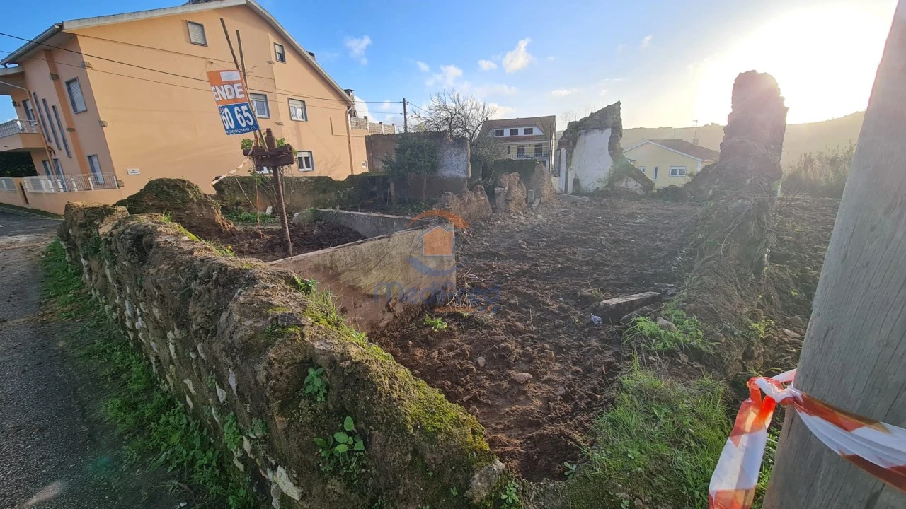 Moradia T3 para Venda em Ventosa Foto 9