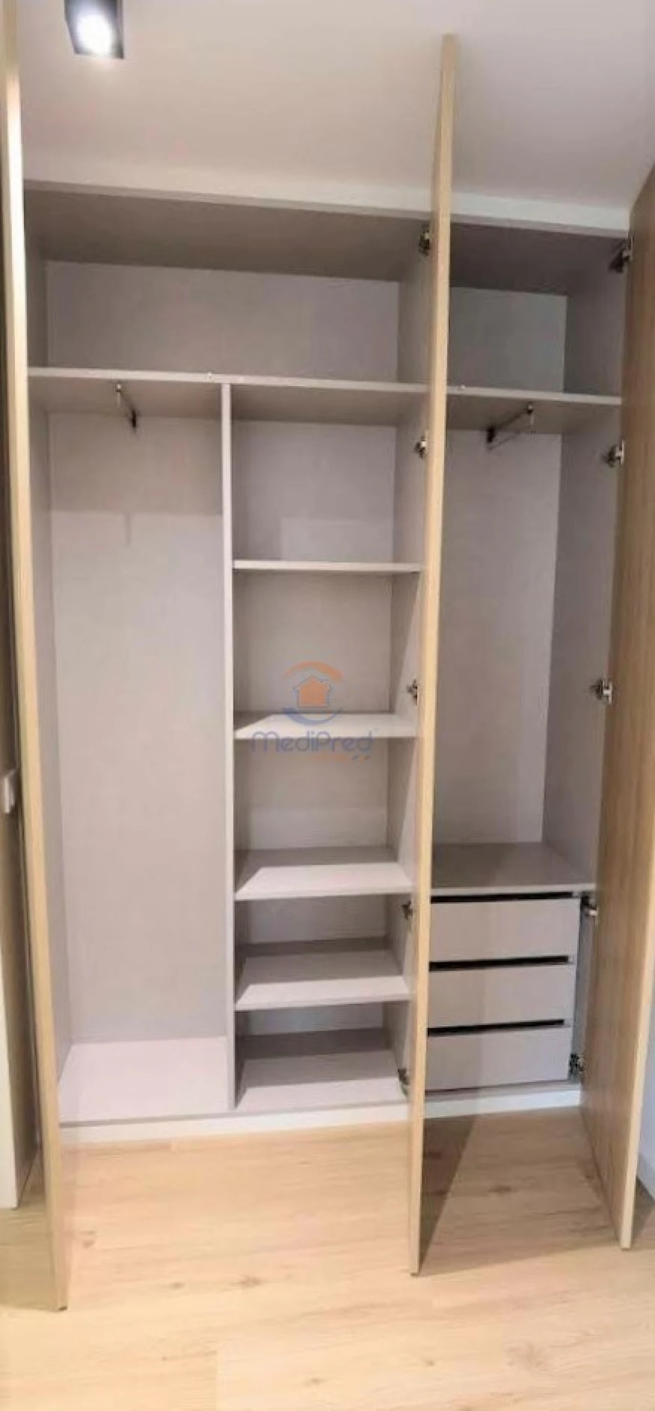 Apartamento T2 para Venda em Santo António dos Cavaleiros e Frielas Foto 6