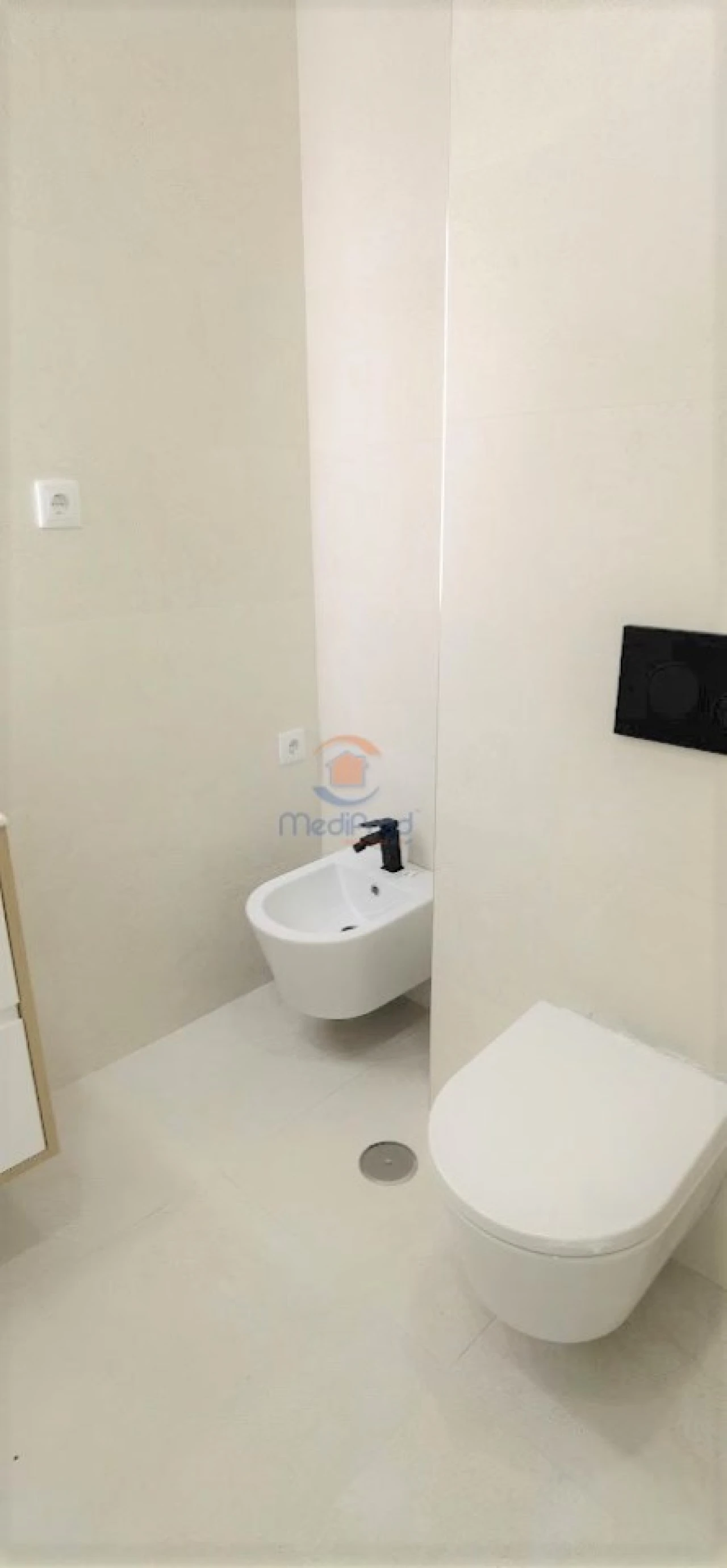 Apartamento T2 para Venda em Santo António dos Cavaleiros e Frielas Foto 13