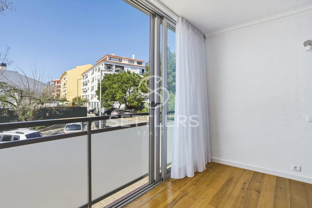 Apartamento T2 para Venda em Cascais e Estoril Foto 1