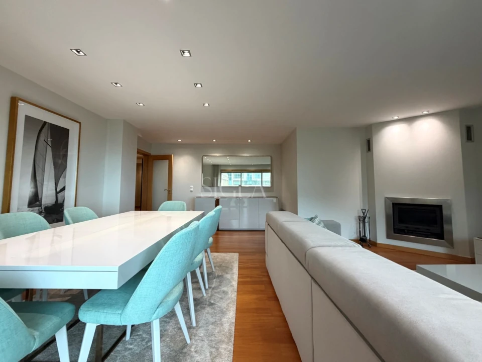 Apartamento T2 para Arrendamento em Canidelo Foto 3