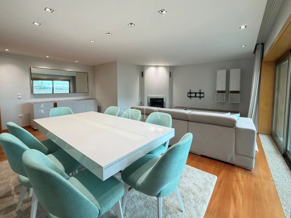 Apartamento T2 para Arrendamento em Canidelo Foto 5