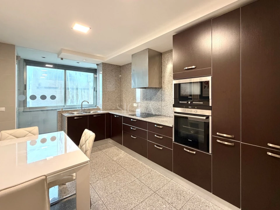 Apartamento T2 para Arrendamento em Canidelo Foto 7