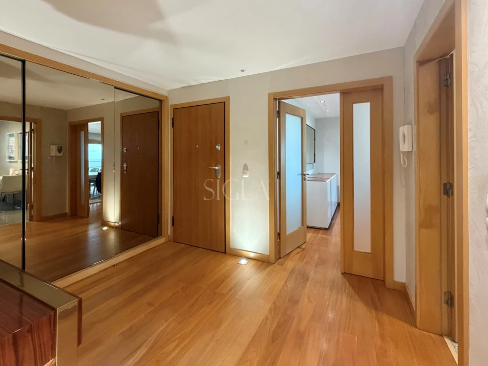 Apartamento T2 para Arrendamento em Canidelo Foto 11