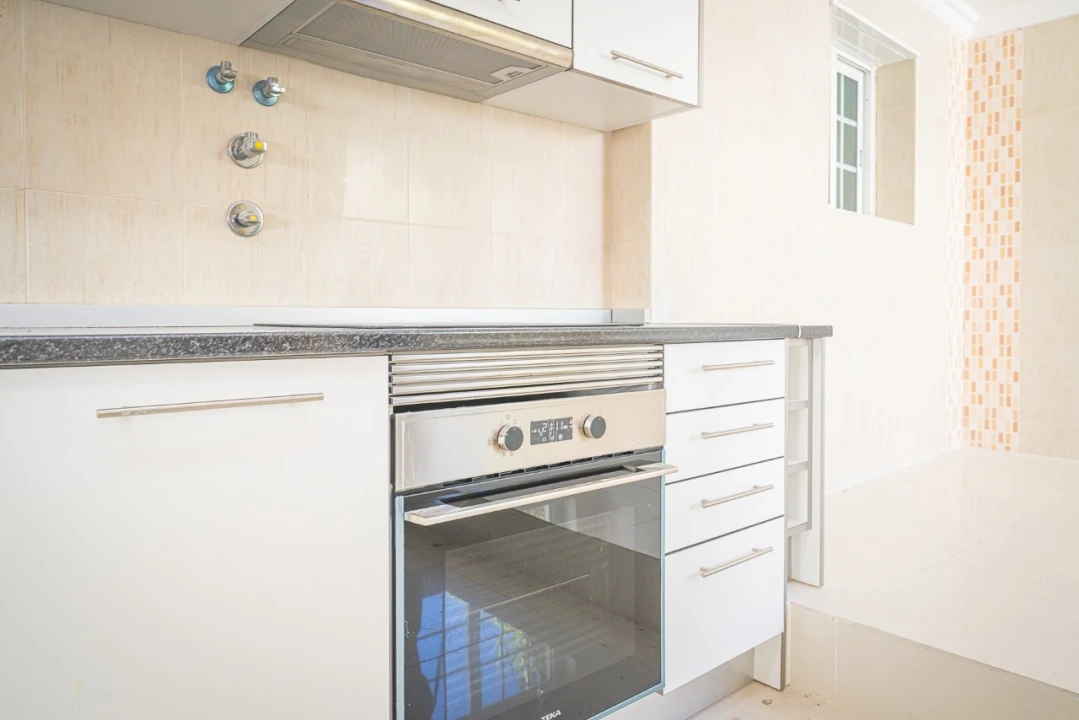 Moradia T5 para Venda em Carcavelos e Parede Foto 10