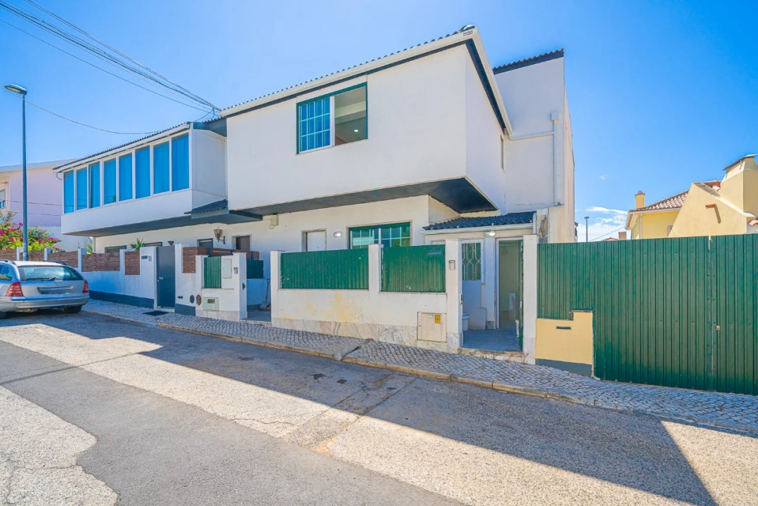 Moradia T5 para Venda em Carcavelos e Parede Foto 30