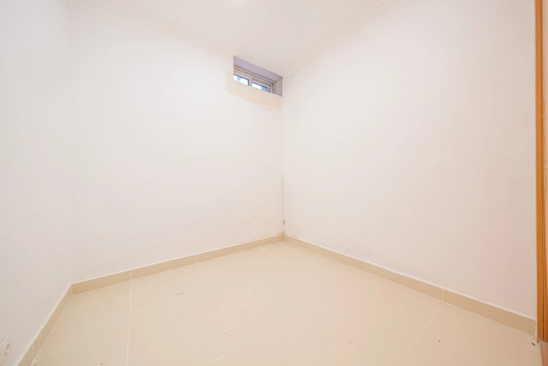 Moradia T5 para Venda em Carcavelos e Parede Foto 48