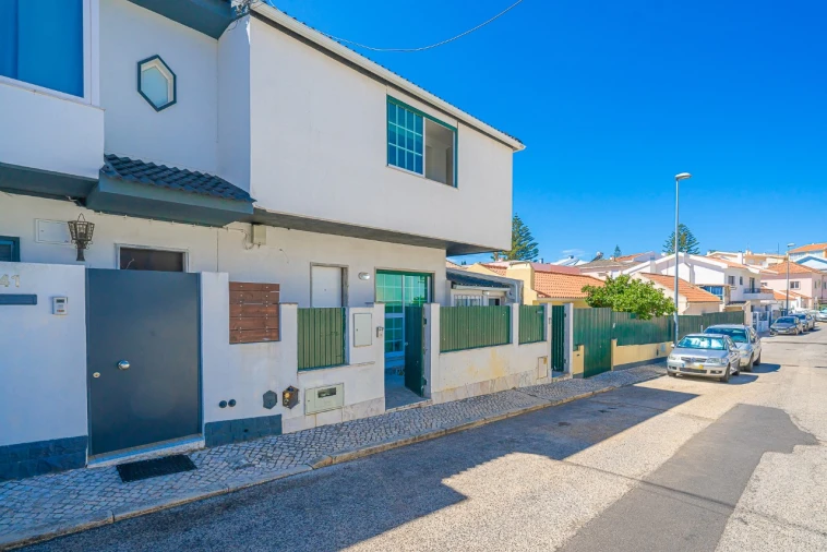 Moradia T5 para Venda em Carcavelos e Parede Foto 2