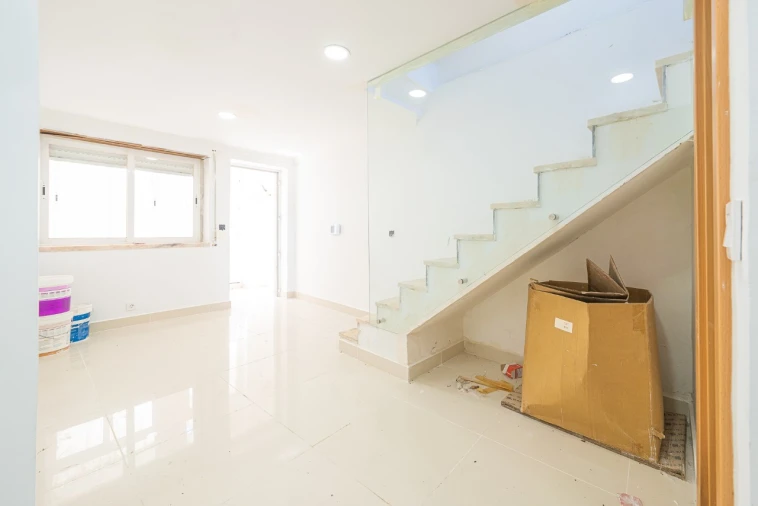 Moradia T5 para Venda em Carcavelos e Parede Foto 3