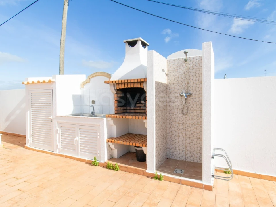 Moradia T2 para Venda em Vila Nova de Cacela Foto 4