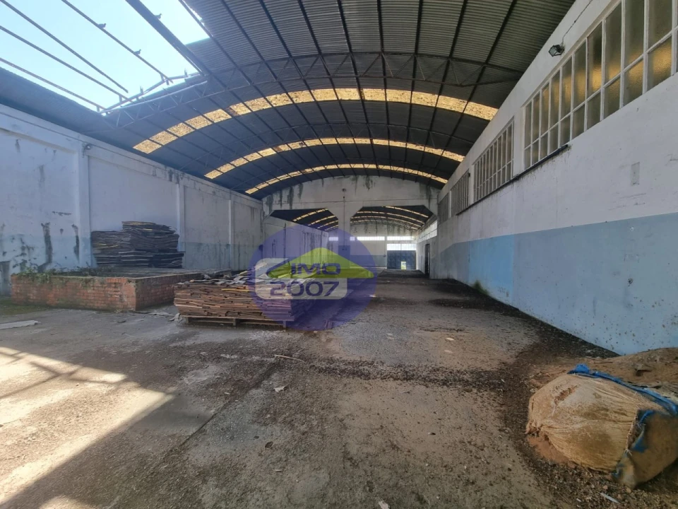 Armazém para Venda em Santa Maria de Lamas Foto 9