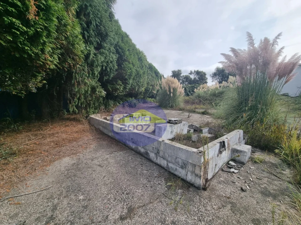 Armazém para Venda em Santa Maria de Lamas Foto 18