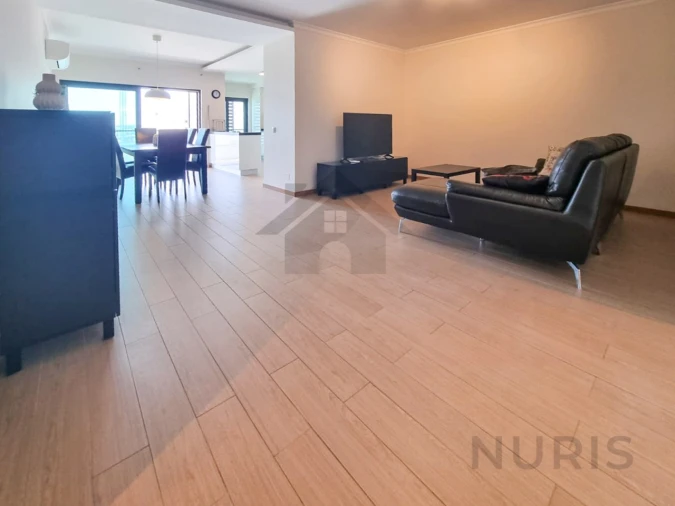 Apartamento T2 para Arrendamento em Portimão Foto 7