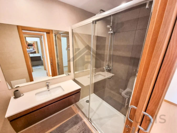 Apartamento T2 para Arrendamento em Portimão Foto 14