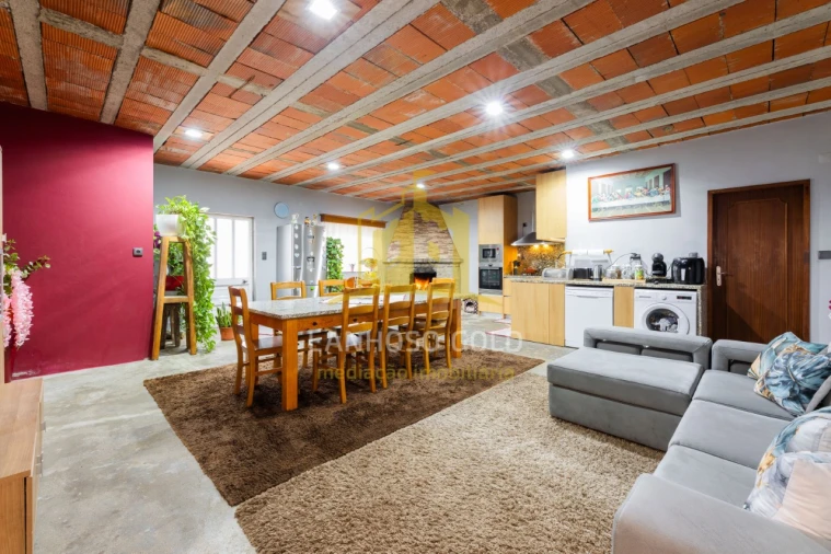 Moradia T3 para Venda em Lanhoso Foto 12