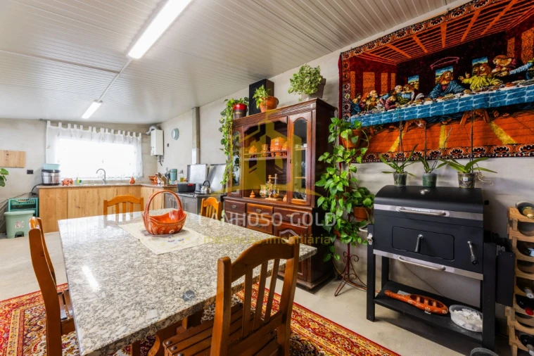 Moradia T3 para Venda em Lanhoso Foto 15