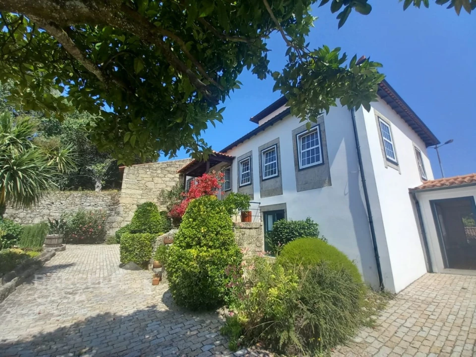 Moradia T5 para Venda em Palmeira de Faro e Curvos Foto 7