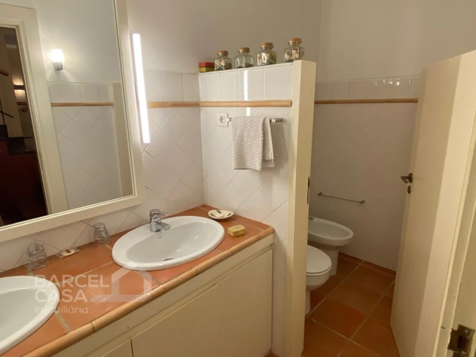 Moradia T5 para Venda em Palmeira de Faro e Curvos Foto 26