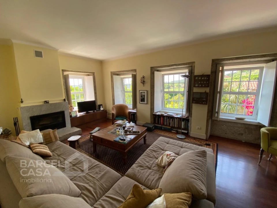 Moradia T5 para Venda em Palmeira de Faro e Curvos Foto 34