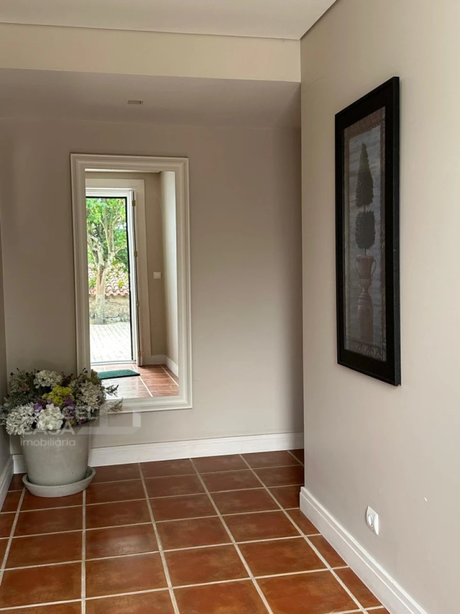 Moradia T5 para Venda em Palmeira de Faro e Curvos Foto 17