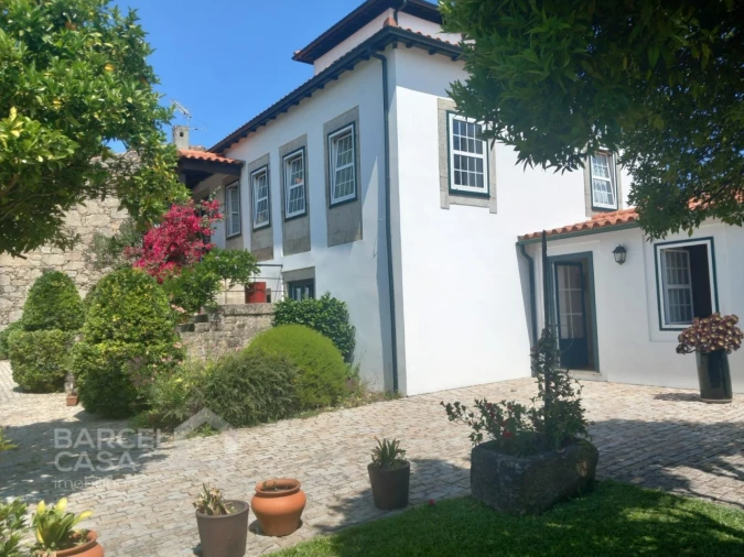 Moradia T5 para Venda em Palmeira de Faro e Curvos Foto 2