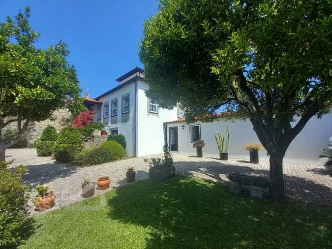 Moradia T5 para Venda em Palmeira de Faro e Curvos Foto 4