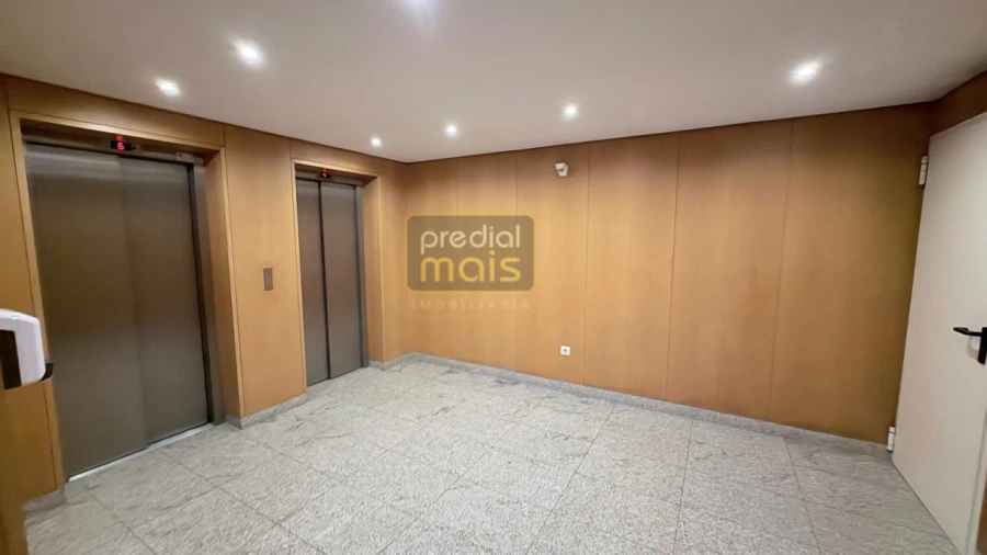 Apartamento T3 para Venda em Vila Nova de Famalicão e Calendário Foto 15