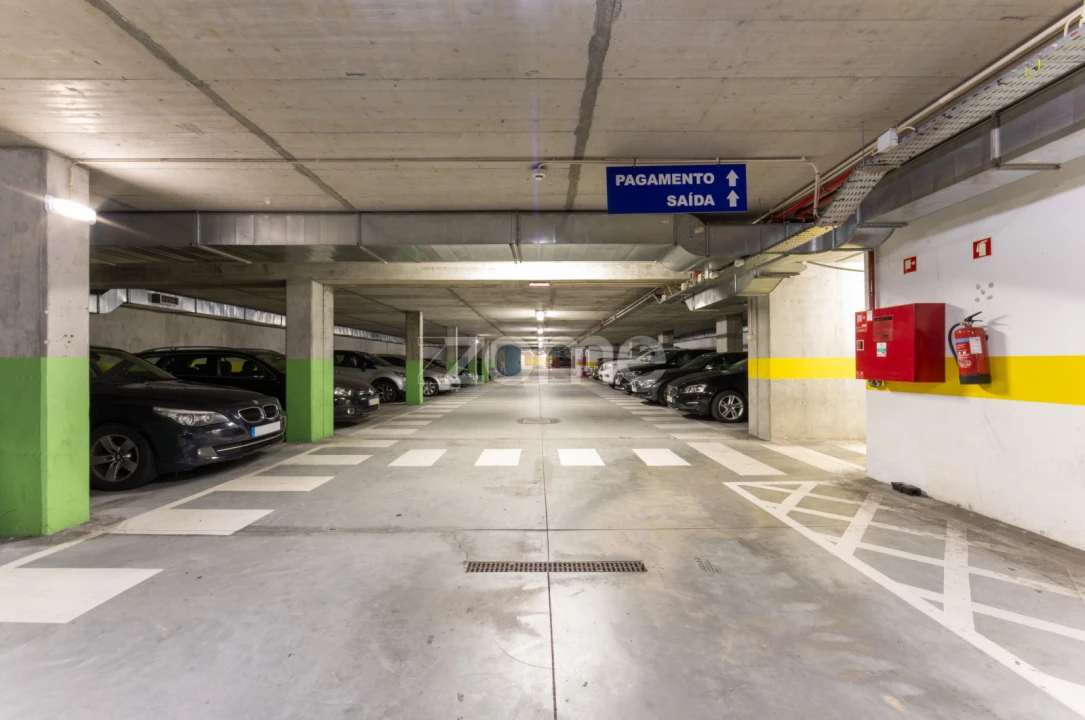 Garagem para Venda em São Mamede de Infesta e Senhora da Hora Foto 15