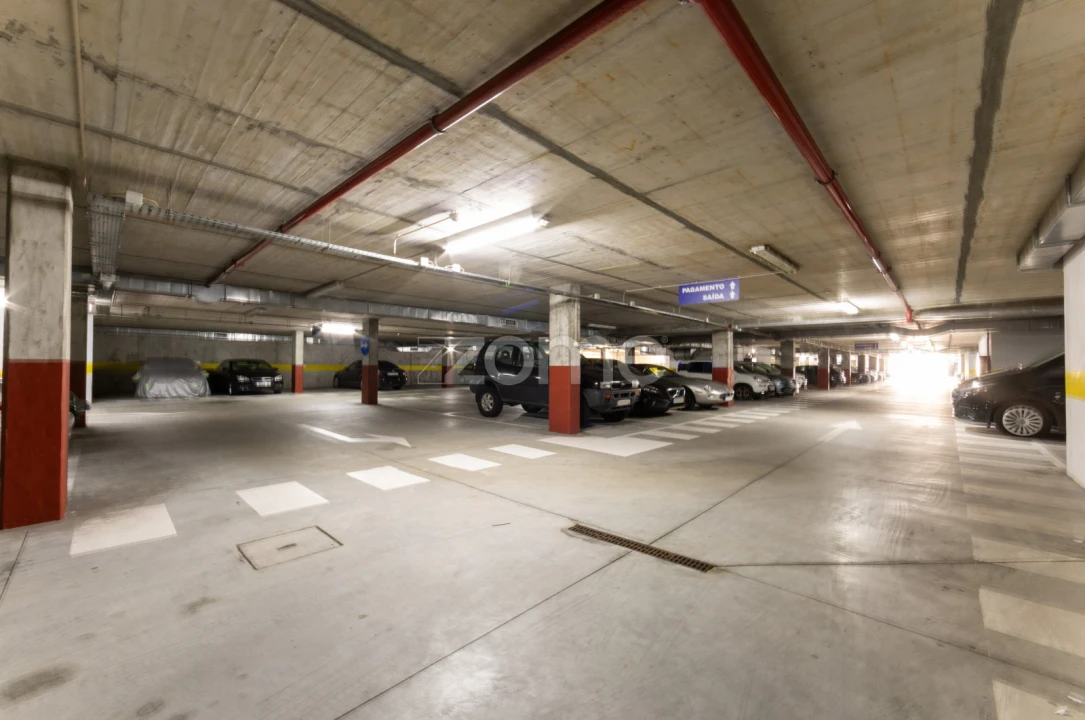 Garagem para Venda em São Mamede de Infesta e Senhora da Hora Foto 18