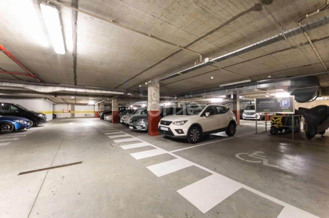 Garagem para Venda em São Mamede de Infesta e Senhora da Hora Foto 20