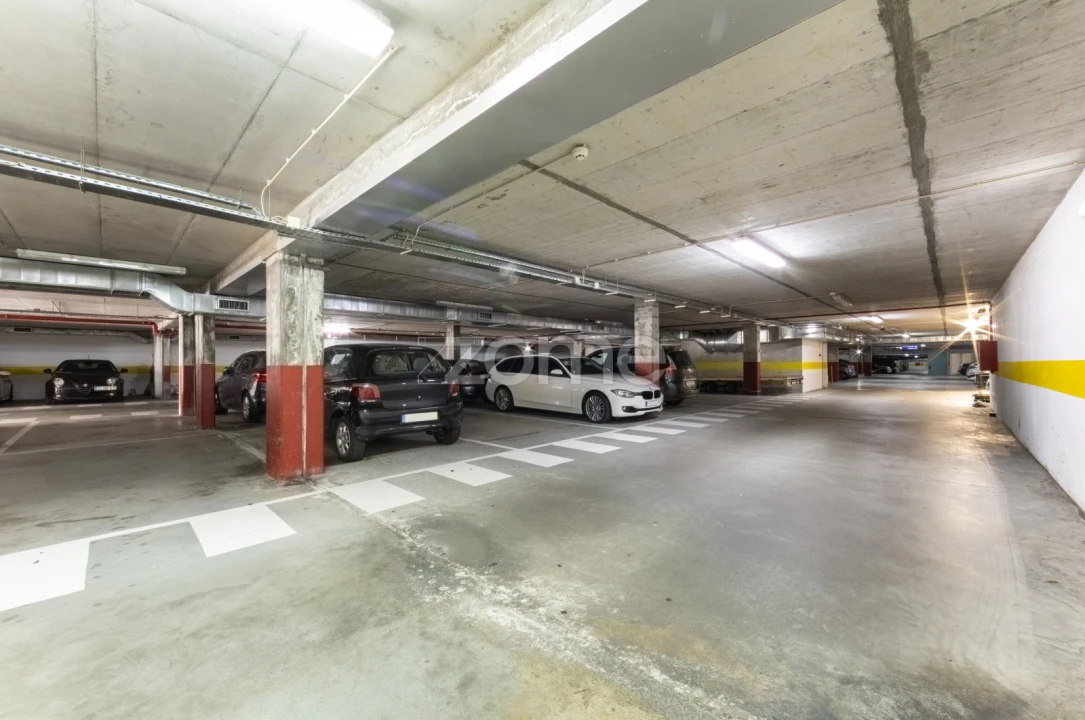 Garagem para Venda em São Mamede de Infesta e Senhora da Hora Foto 23