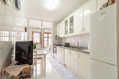 Apartamento T4 para Venda em Aguas Santas