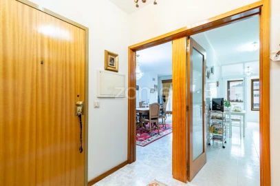 Apartamento T4 para Venda em Aguas Santas