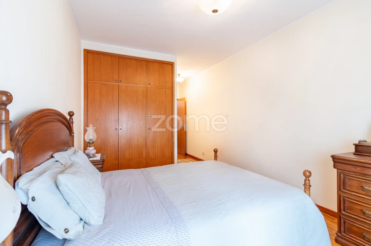 Apartamento T4 para Venda em Aguas Santas Foto 9