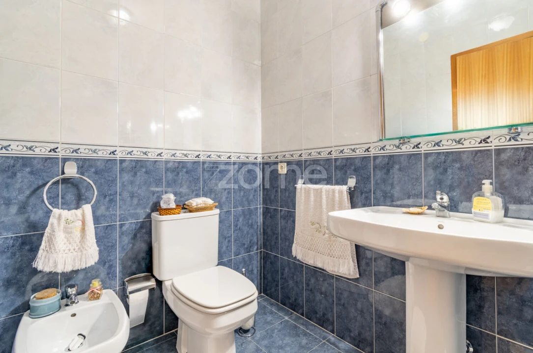 Apartamento T4 para Venda em Aguas Santas Foto 11