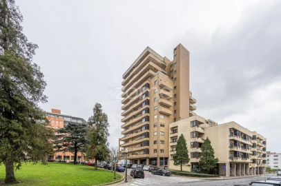 Apartamento T3 para Arrendamento em Bonfim