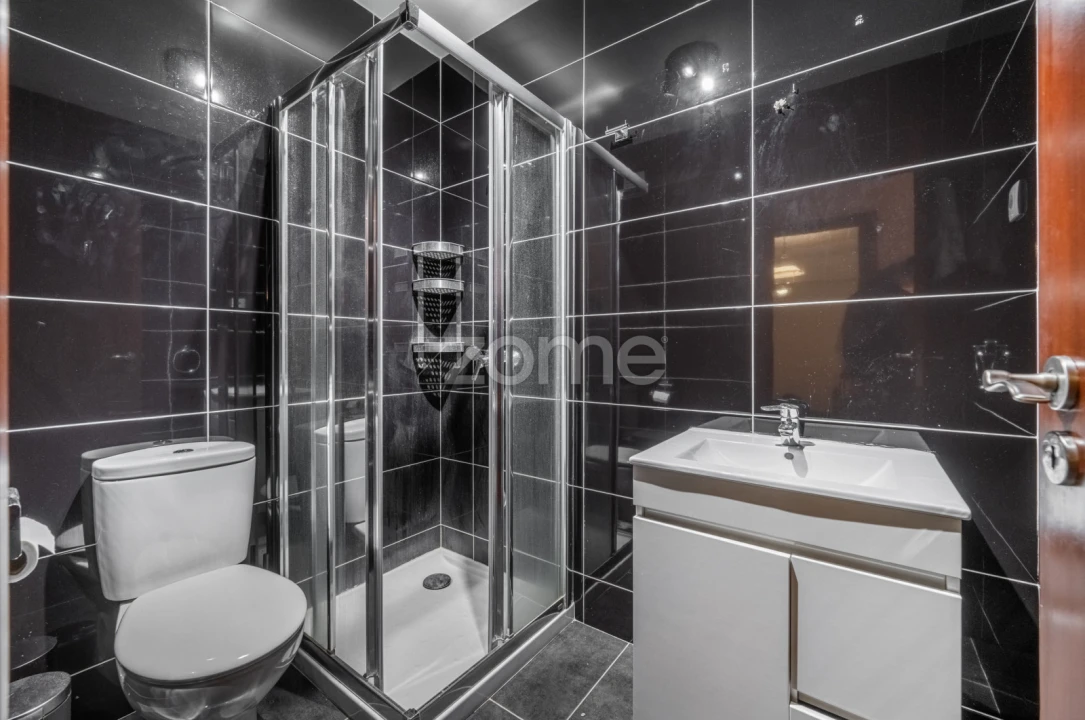 Apartamento T3 para Arrendamento em Bonfim Foto 9