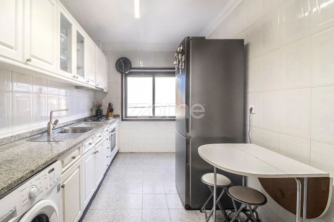 Apartamento T1 para Venda em Custóias, Leça do Balio e Guifões Foto 13