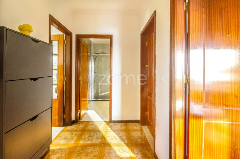 Apartamento T1 para Venda em Custóias, Leça do Balio e Guifões Foto 9