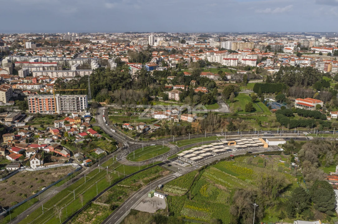 Terreno para Venda em Campanhã Foto 7
