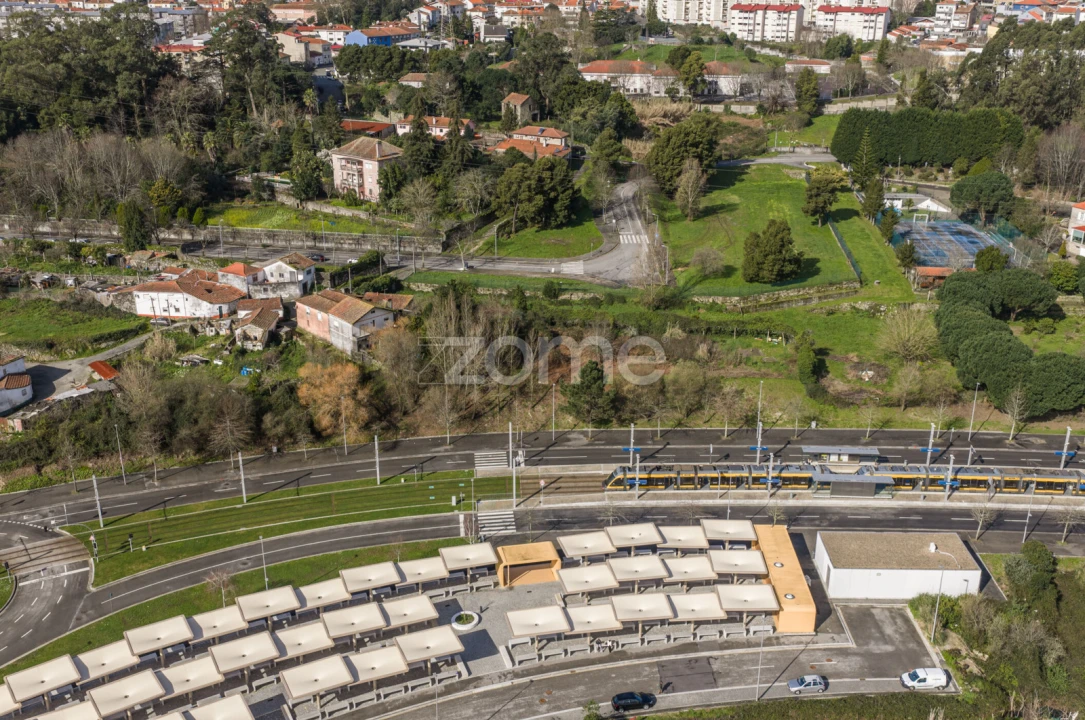 Terreno para Venda em Campanhã Foto 9