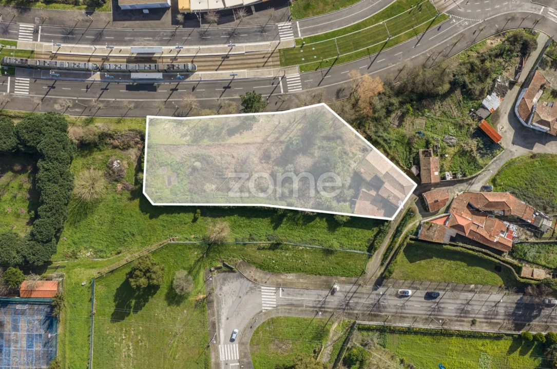 Terreno para Venda em Campanhã Foto 3