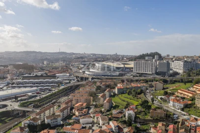 Terreno para Venda em Campanhã