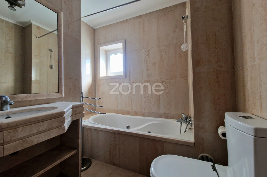 Apartamento T2 para Arrendamento em Gafanha da Nazaré Foto 14