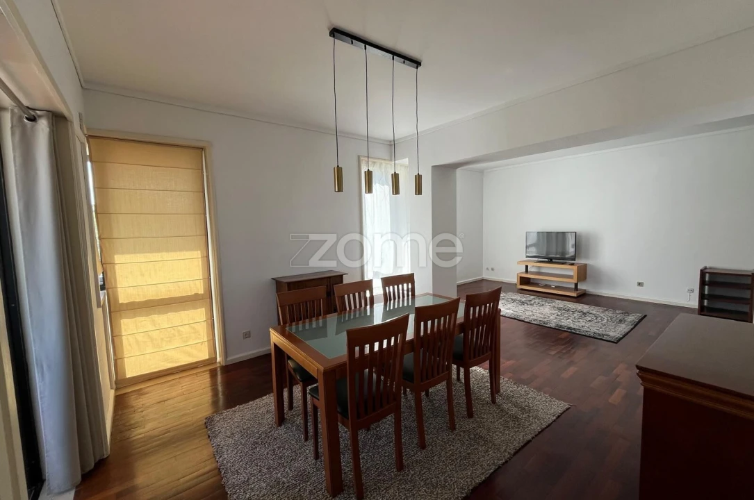 Apartamento T3 para Arrendamento em Mafamude e Vilar do Paraíso Foto 30