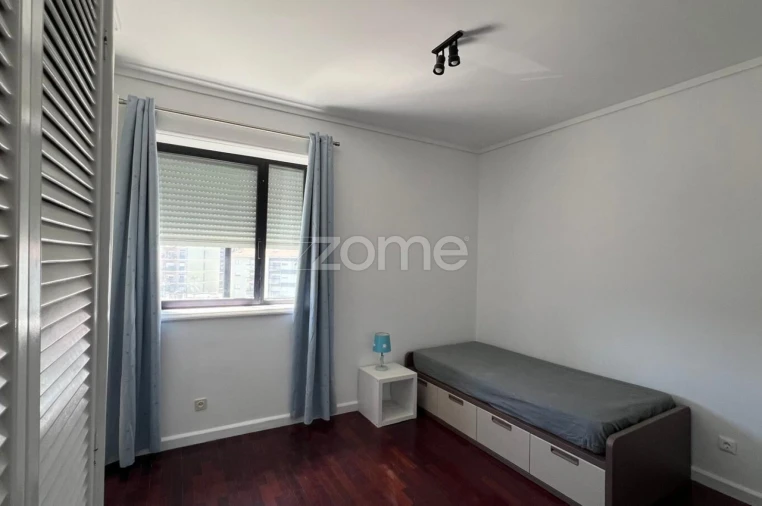 Apartamento T3 para Arrendamento em Mafamude e Vilar do Paraíso Foto 24