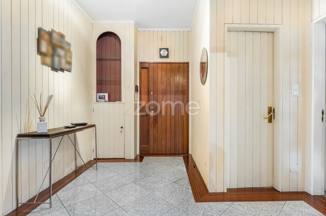 Apartamento T3 para Arrendamento em Mafamude e Vilar do Paraíso Foto 5