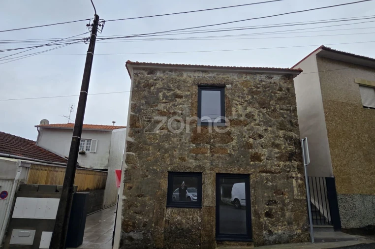 Apartamento T9 para Venda em Santa Maria da Feira, Travanca, Sanfins e Espargo Foto 7