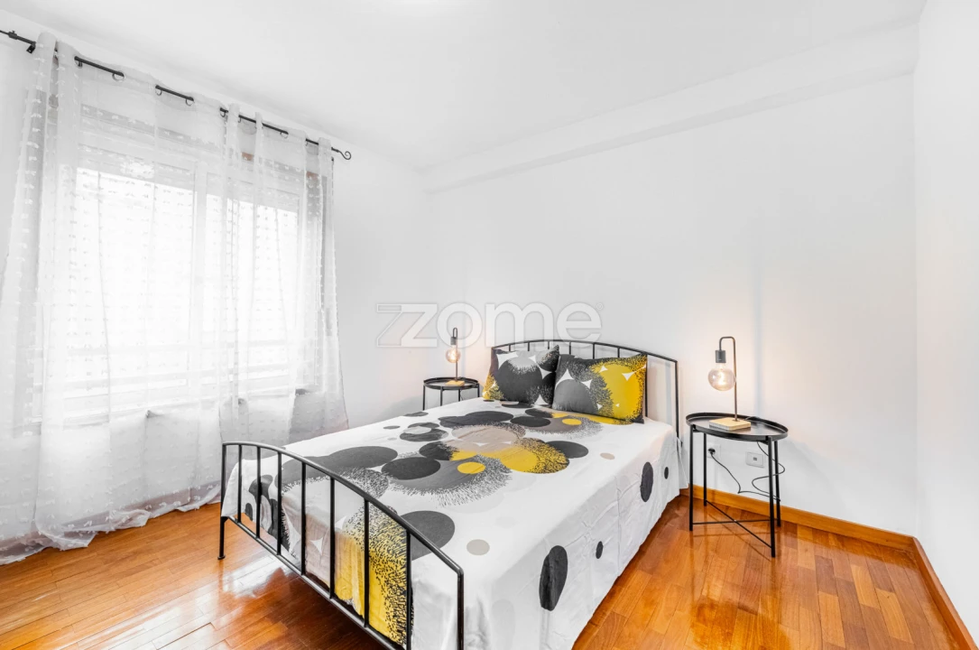 Apartamento T1 para Arrendamento em Ramalde Foto 19